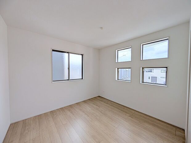 この部屋だれの部屋にしようかな、なんて会話を現地で楽しんでください。 