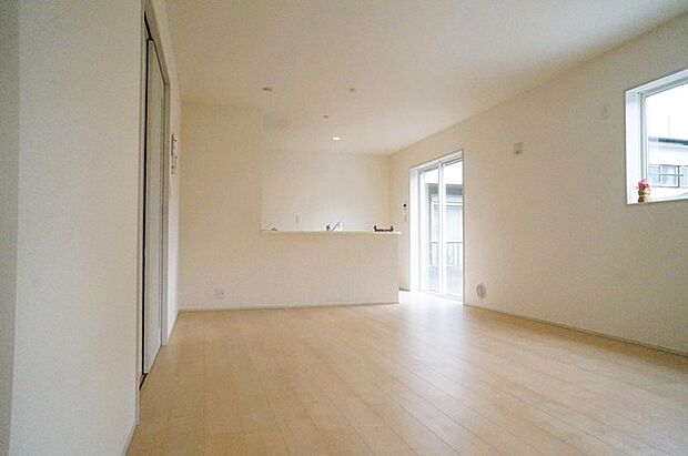 朝から日差しいっぱい、 早起きしたくなるＬＤＫ。 