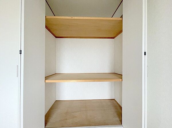 たっぷり収納で、お部屋の中はいつもキレイに片付きそうですね。