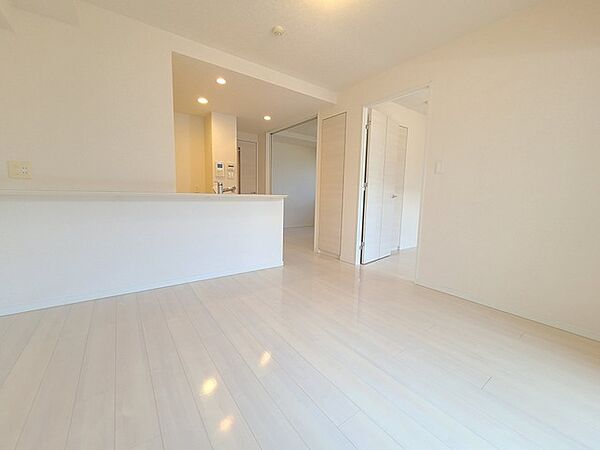 apartment 埼玉県川越市松江町１丁目
地図を見る
