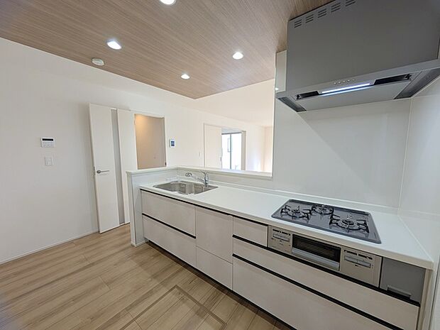 キッチンの性能が上がれば、いつものお料理も楽しくなりますね。