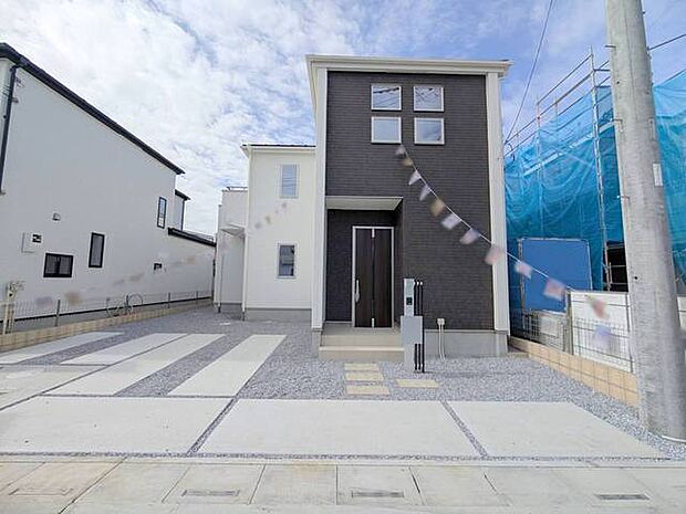 ウェブや資料からでは得られないヒントがたくさん見つかる完成物件です。 