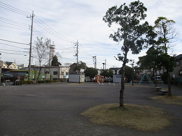 枇杷島公園(580m)