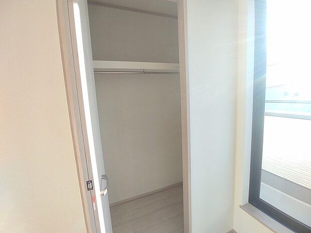 部屋ごとに設けた収納は、住みやすさへのこだわり。 