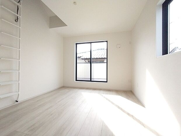 完成済み、実物をじっくりチェックできます。 