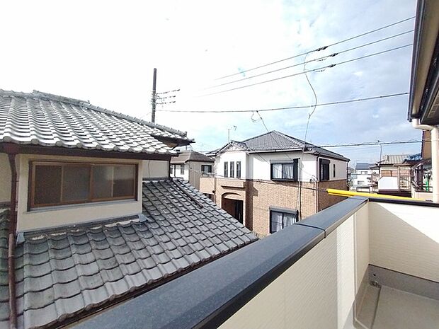 閑静な住宅地で、小さなお子様がいるご家族にも安心。