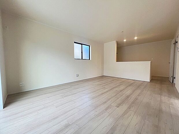 快適性とゆとりをデザインした広々したリビング