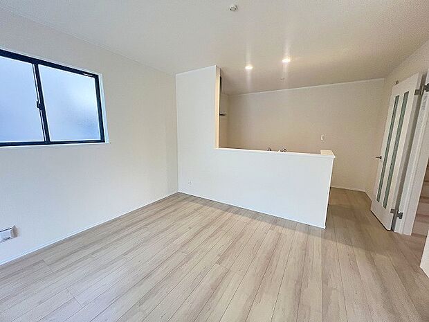 家族団らんの時間も増えそうな、くつろぎのLDK。