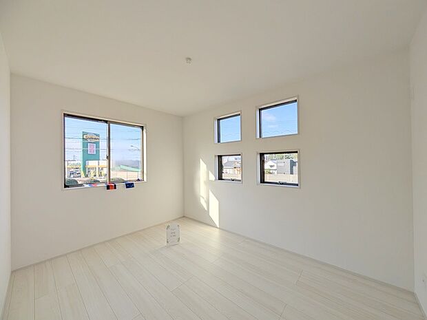 この部屋だれの部屋にしようかな、なんて会話を現地で楽しんでください。 