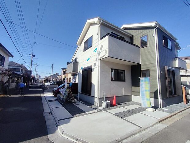 風通し・日当たりに優れる角地。開放感をお楽しみください。