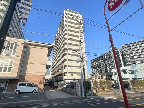 apartment 埼玉県鴻巣市本町５丁目
地図を見る