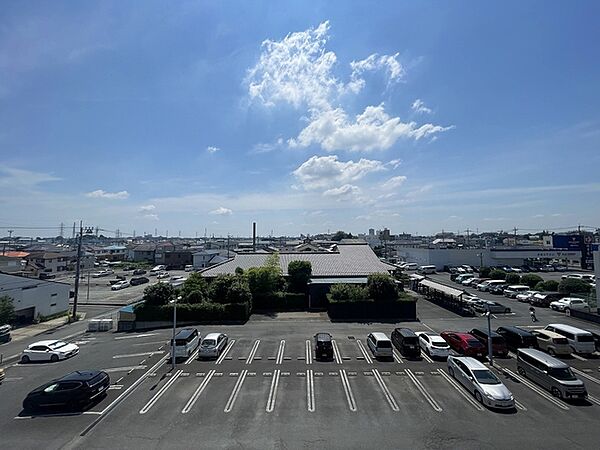 apartment 埼玉県北本市二ツ家３丁目
地図を見る