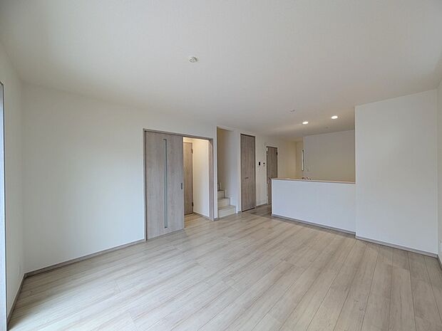 完成済み、実物をじっくりチェックできます。 