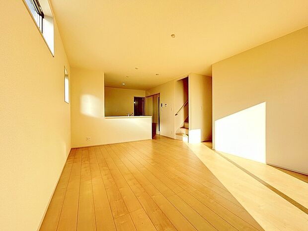 快適性とゆとりをデザインしたリビングは、広々した16帖。 