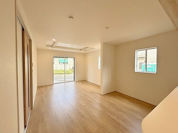 家族団らんの時間も増えそうな、くつろぎのLDK。