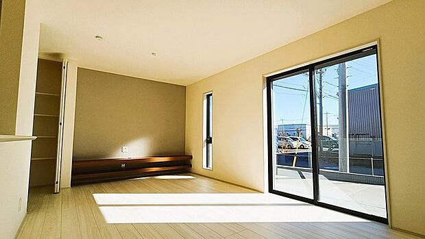 開放感と採光にこだわった、17.25帖のLDK。