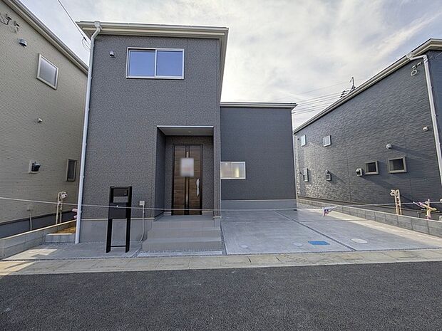 閑静な住宅地で、小さなお子様がいるご家族にも安心。