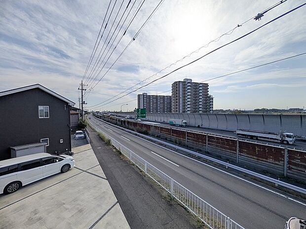 自分だけのビュースポット。南向き住宅の特権です。 