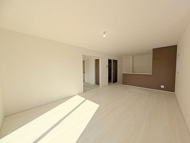 開放感と採光にこだわった、17.5帖のＬＤＫ。 