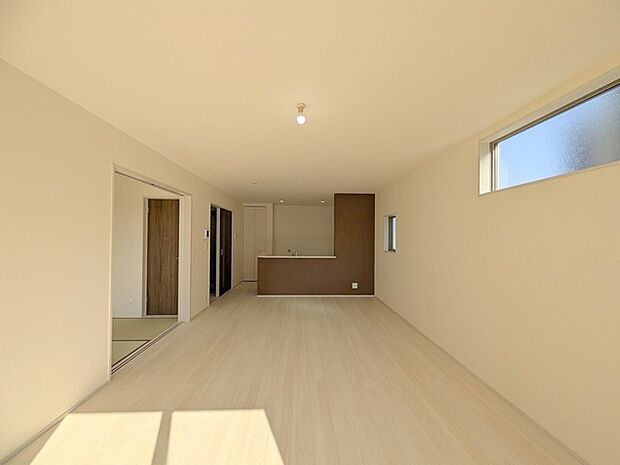 家族団らんの時間も増えそうな、くつろぎのLDK。