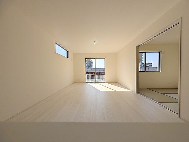 朝から日差しいっぱい、 早起きしたくなるＬＤＫ。 