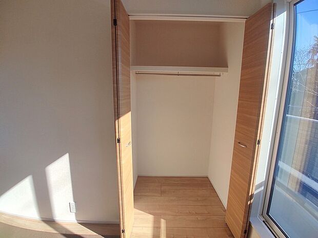 部屋ごとに設けた収納は、住みやすさへのこだわり。 