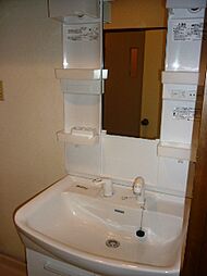 カーサベルデ 301 3階2DKのリビング/ダイニング