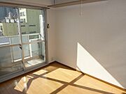 南向きの居室（写真は５０１号室）