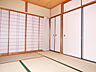 室内：１F和室６帖