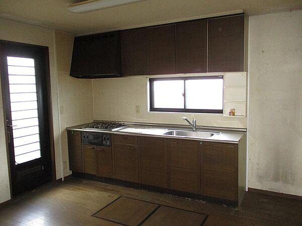 detached 福島県双葉郡楢葉町大字下小塙字町114-6
地図を見る