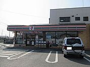 セブンイレブン大泉吉田店 608m
