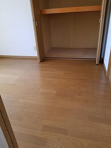 室内 むつ市川内町銀杏木67