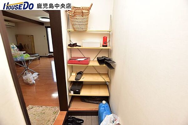 【2階玄関】