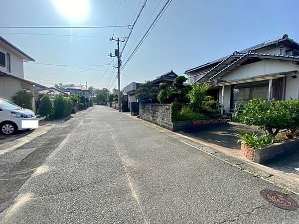 前面道路含む現地写真
