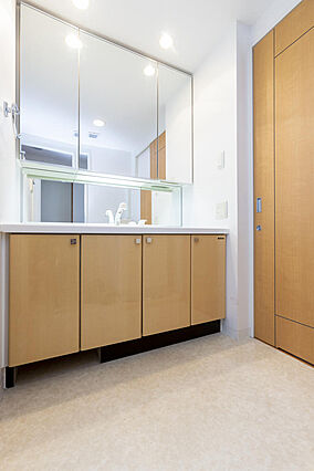 パウダールーム