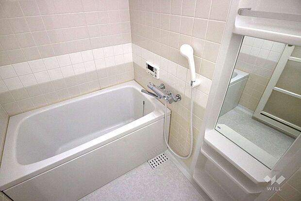 浴室。水栓金具新規交換済。
