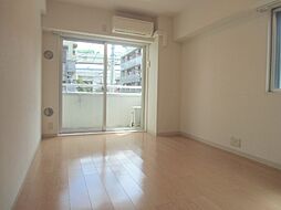 和倉館 202 2階ワンルームのリビング/ダイニング