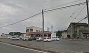 セブンイレブン小山喜沢店 95m