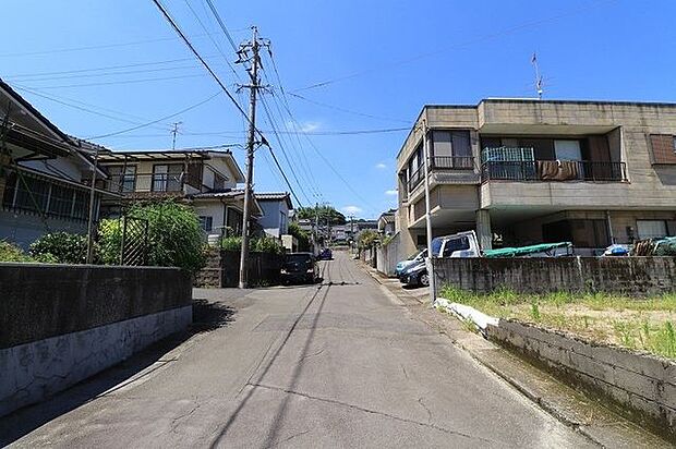 前面道路含む現地写真