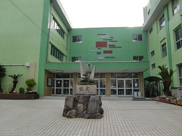 和歌山市立湊小学校まで780m