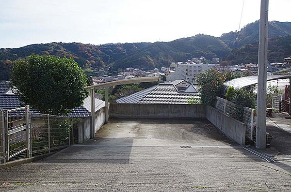 駐車場を拡大表示