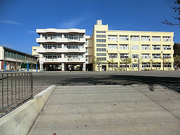 横浜市立駒林小学校　280ｍ