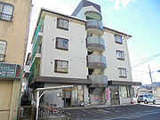 香呂駅より徒歩1分 3階 築36年7ヶ月の賃貸物件