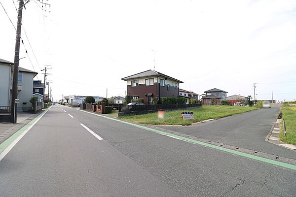 北側、東側道路撮影。