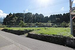 富山県砺波市庄川町金屋766-1