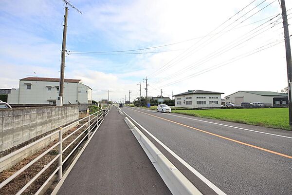 見通しの良い道路です　　