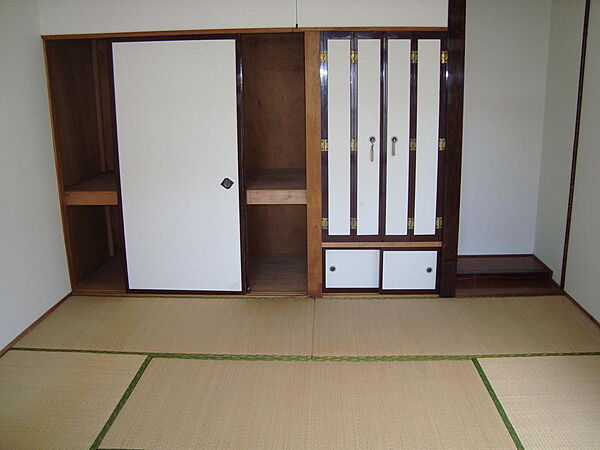１階和室８帖”