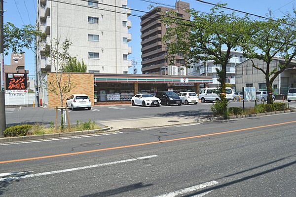 セブンイレブン名古屋植田3丁目店まで160m