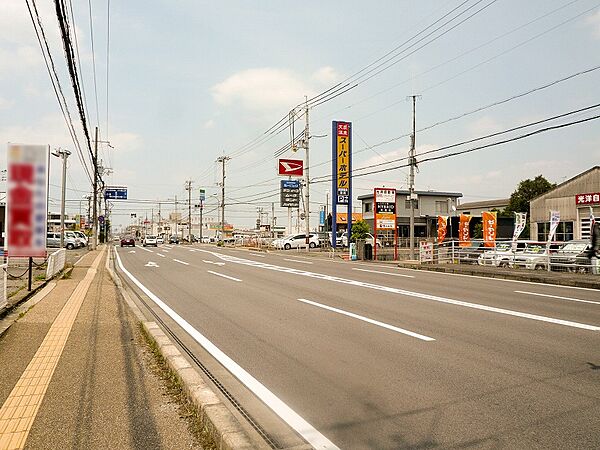 県道108号線の様子です。