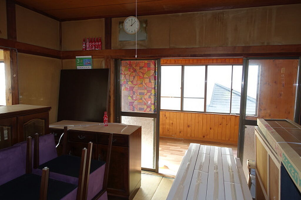 Image 12